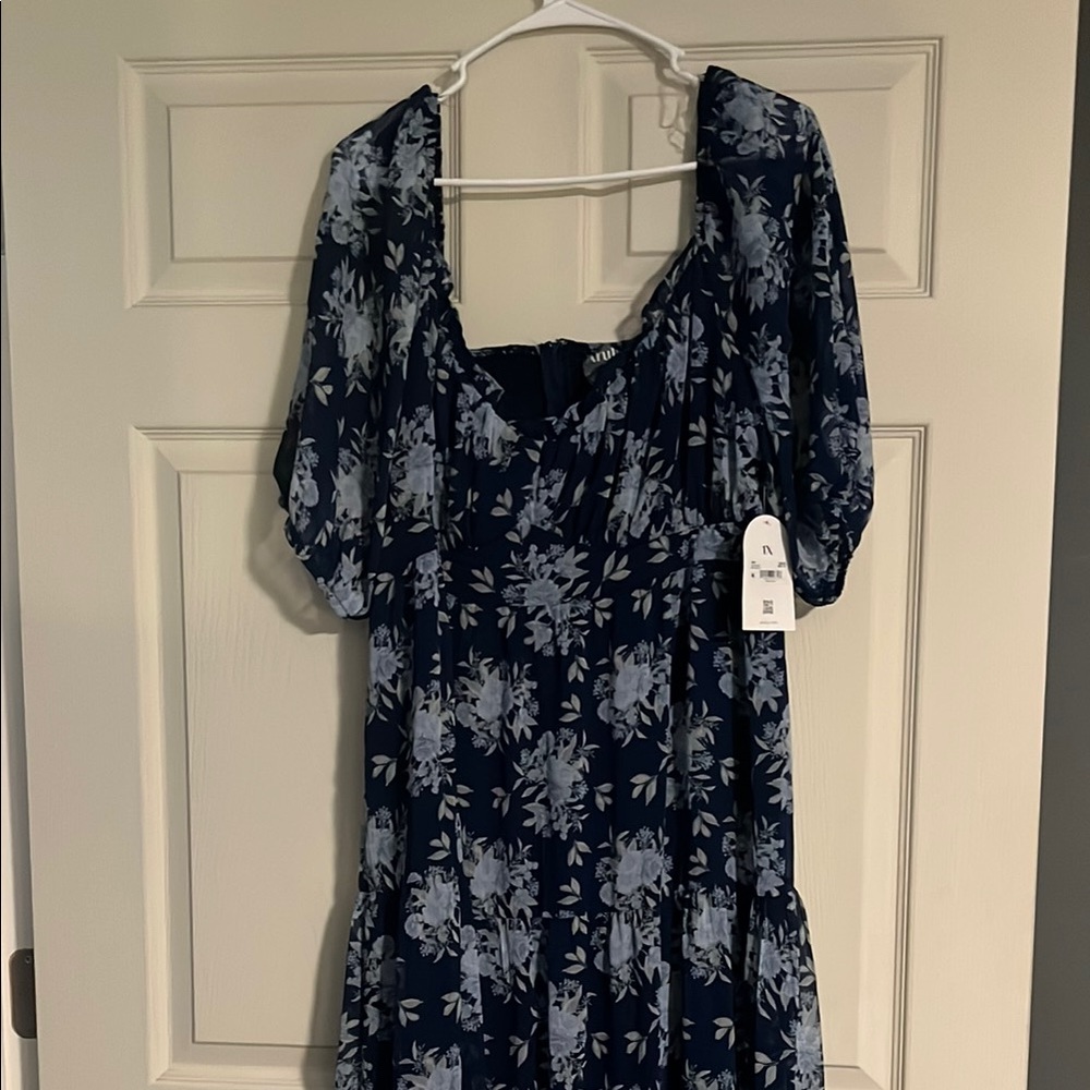 ARULA Navy and White Floral Maxi Dress